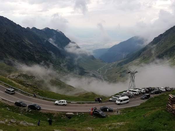 Transfăgărășan serpantinleri